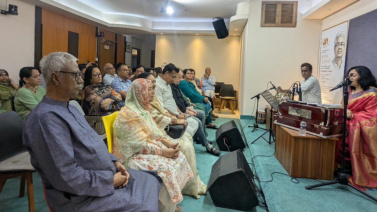 গাজী মাজহারুল আনোয়ারের সৃষ্টির নেপথ্যের গল্প সংরক্ষণের উদ্যোগ
