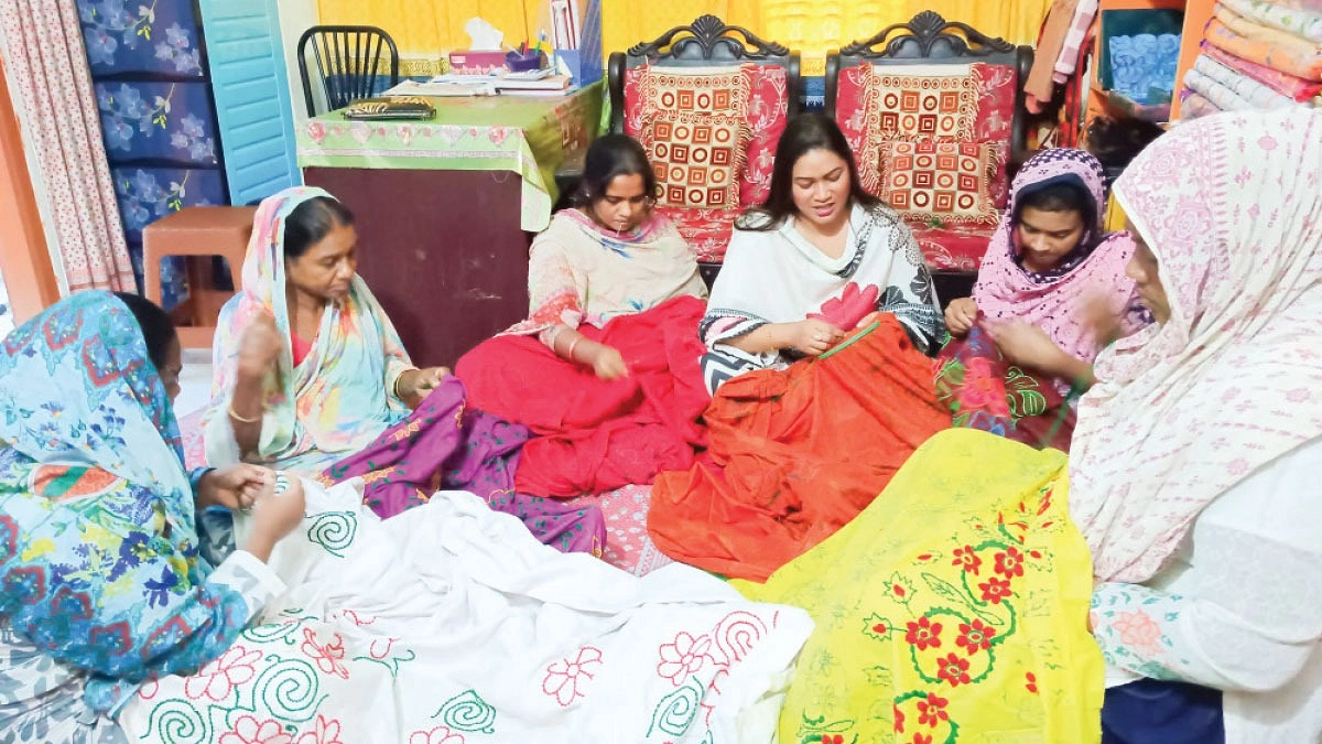সুমির উদ্যোগে ১৯২ নারীর ভাগ্যবদল