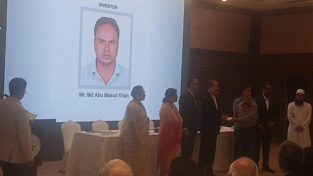 ব্রোকারেজ হাউজের অনিয়মে ক্ষতিগ্রস্ত ১৭ হাজার বিনিয়োগকারীকে টাকা ফেরত দিচ্ছে ডিএসই