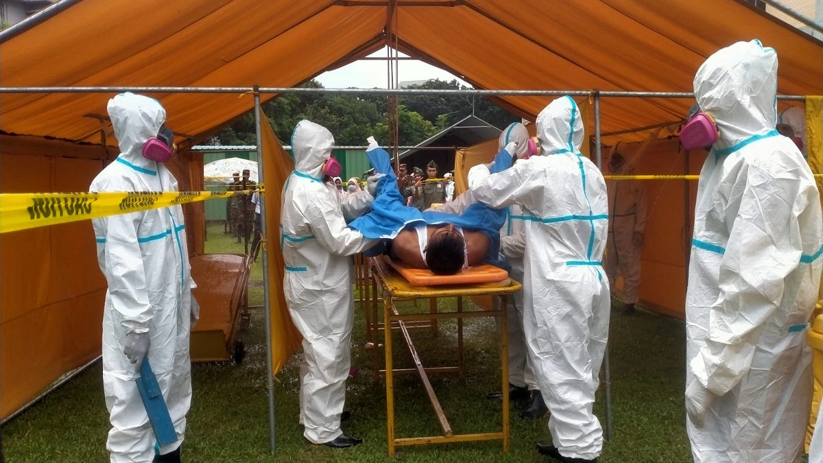 রাসায়নিক দুর্ঘটনা মোকাবিলায় চিকিৎসক-নার্সদের প্রশিক্ষণ