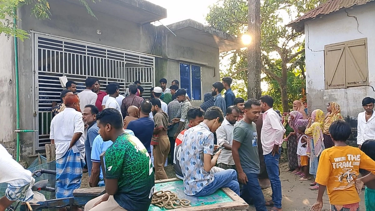 প্রবাসীর স্ত্রীর বাসা থেকে নজরুল বিশ্ববিদ্যালয় শিক্ষার্থীর লাশ উদ্ধার