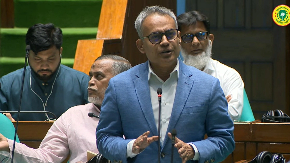 ১০ বছরে ওয়াটার বাসে ৫৭ কোটি টাকা লোকসান, সংসদে বললেন নৌমন্ত্রী