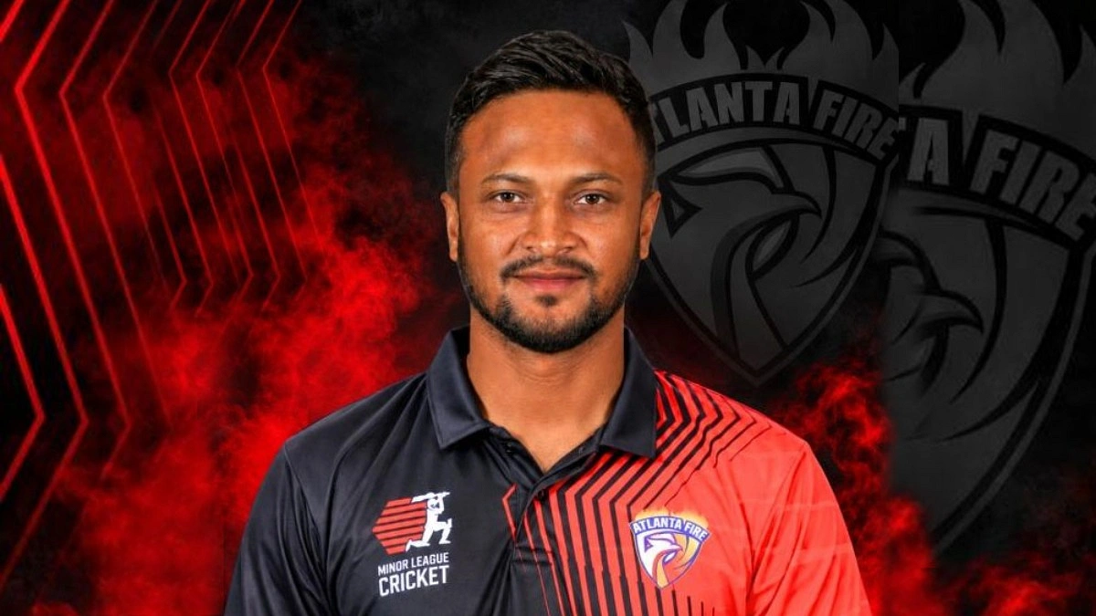 ৪ রানে ৩ উইকেট নিয়ে ম্যাচসেরা সাকিব