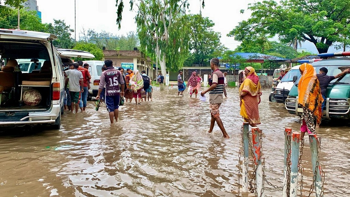 টানা বৃষ্টিতে বিপাকে শহুরে মানুষ, স্বস্তি ফিরেছে কৃষিতে