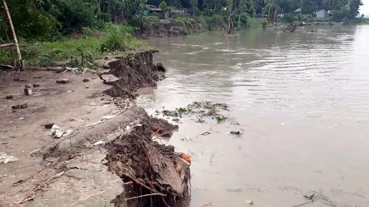 নদীভাঙনে দুই বছরে ৪০ পরিবার নিঃস্ব
