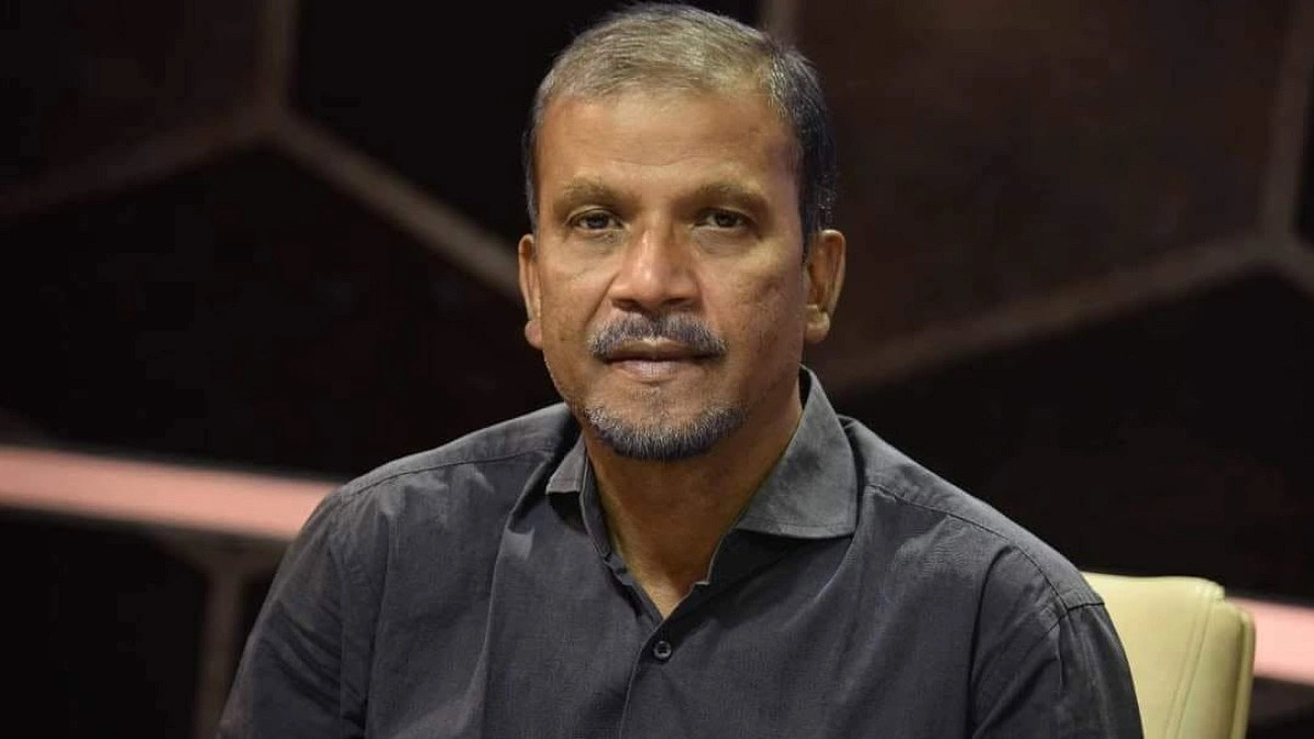 স্টুডিও ভাঙচুর-স্বাস্থ্যকেন্দ্রে হামলা সরকারের জন্য ‘ওয়েক-আপ কল’