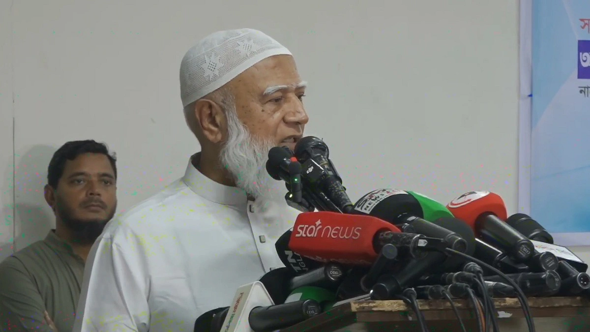 সরকারকেই পরিষ্কার করতে হবে তারা মালয়েশিয়া সিন্ডিকেটে জড়িত নন