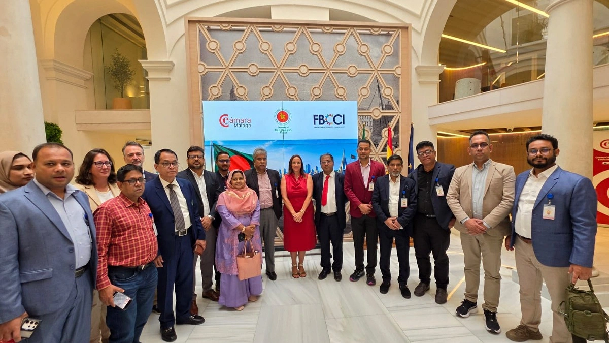 বাণিজ্য সম্প্রসারণে বহুমুখী ও প্রযুক্তি পণ্য আমদানির আহ্বান