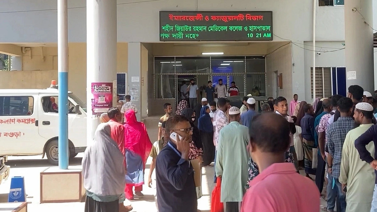 বগুড়ায় আলাদা সড়ক দুর্ঘটনায় তিনজনের মৃত্যু