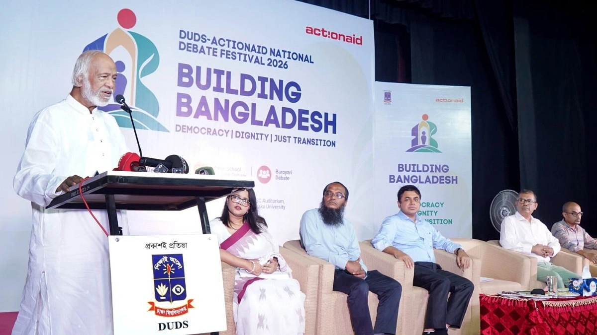 শিক্ষার্থীদের লেখাপড়ার পাশাপাশি সৃজনশীল কার্যক্রমে যুক্ত হতে হবে