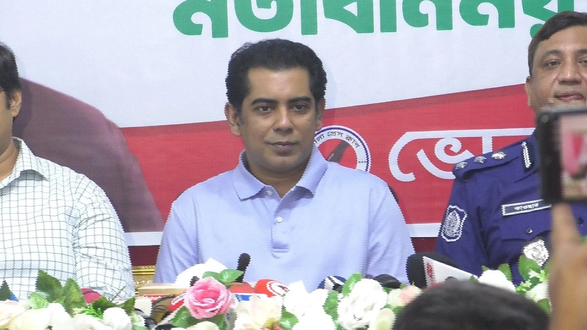 সাংবাদিকের কলমের খোঁচায় যেন কারও জীবন-সম্মান নষ্ট না হয়