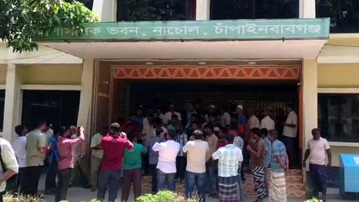 ইউএনওকে নিয়ে ‘মানহানিকর’ মন্তব্য, দুই চেয়ারম্যান বরখাস্ত