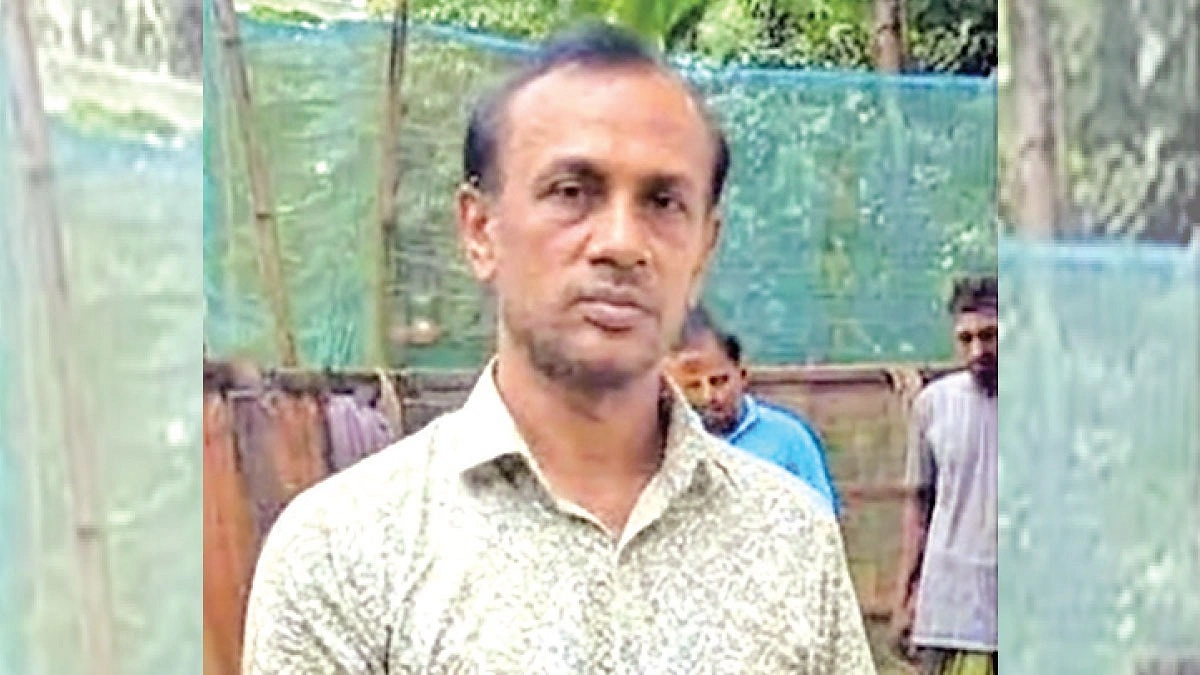 ২৬ বছর পর সাপের খামারের স্বীকৃতি পেলেন পটুয়াখালীর রাজ্জাক