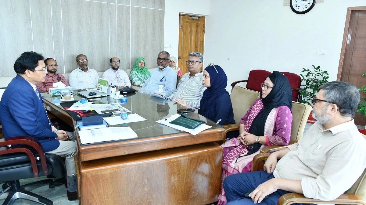 অ্যাপ্লাইড আইসিটি পাঠদানে ৯০০ মাস্টার ট্রেইনার তৈরি করবে জাতীয় বিশ্ববিদ্যালয়