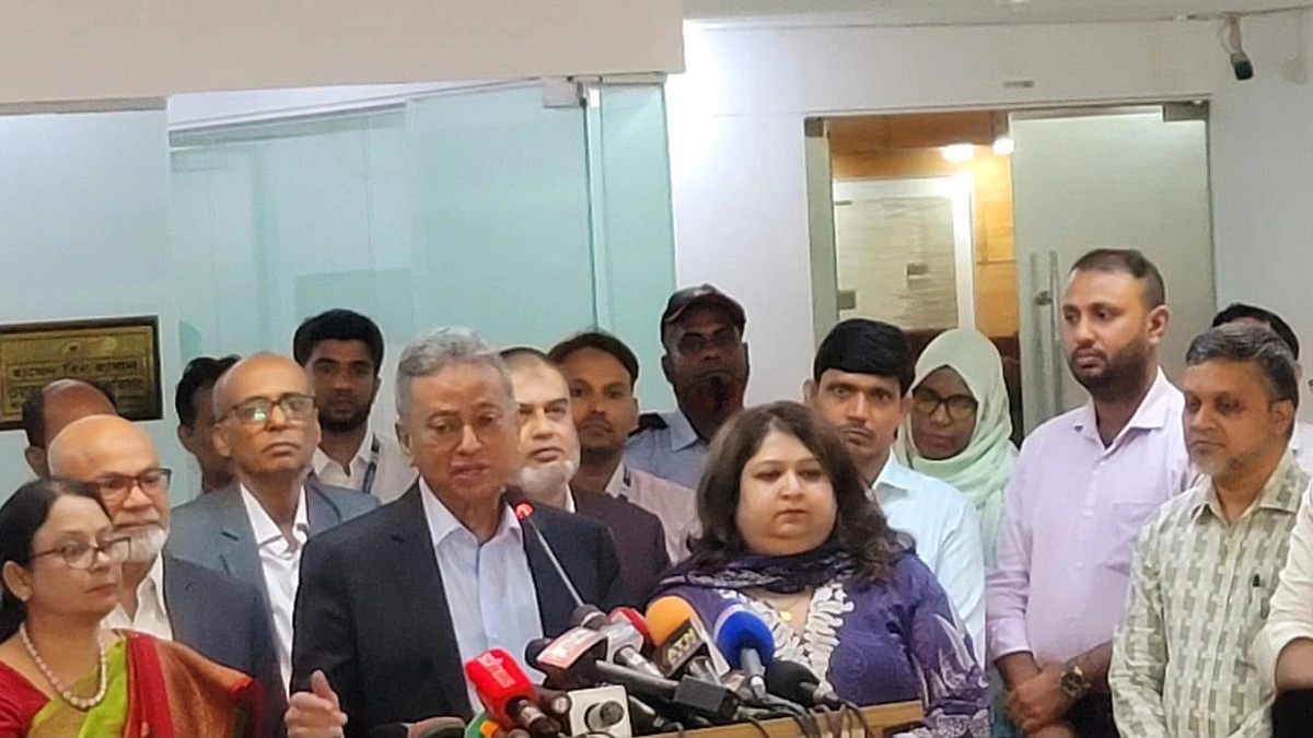 বিমা খাতে অনিয়ম-দুর্নীতি গভীর শিকড় গেড়েছে
