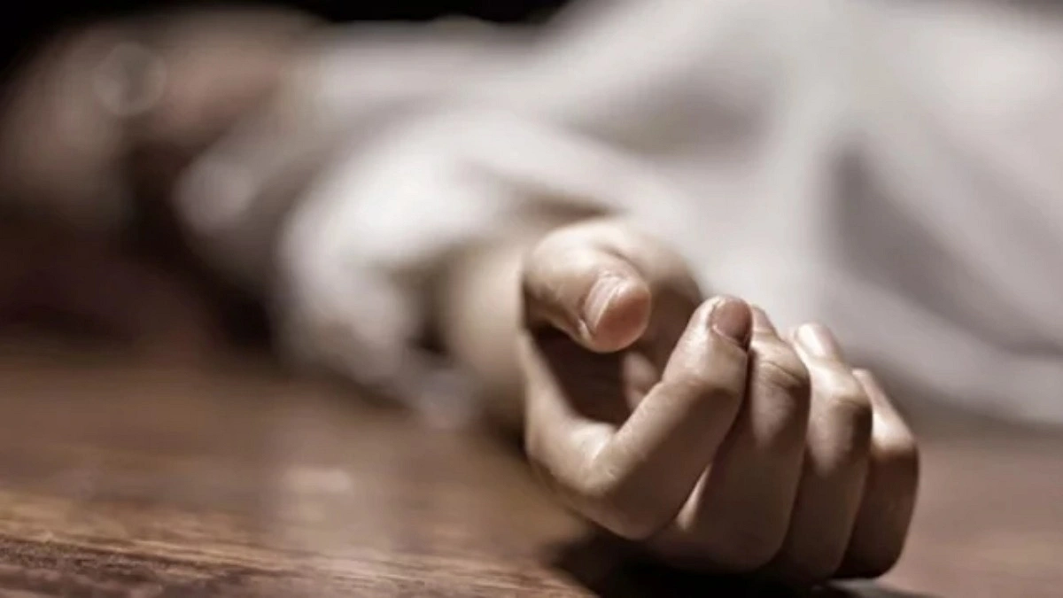 পারিবারিক বিরোধে নারীকে পিটিয়ে হত্যার অভিযোগ, ভাতিজা পলাতক