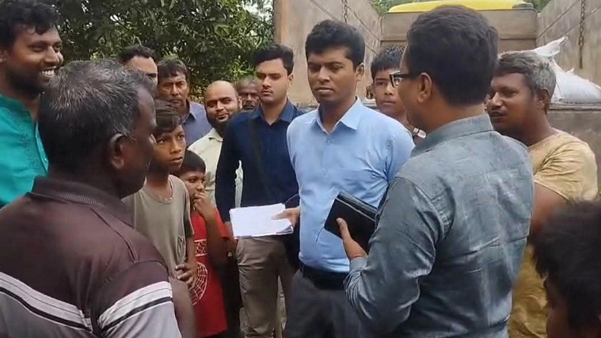 দিনাজপুর থেকে কুড়িগ্রামে সার পাচারের চেষ্টা, অতঃপর...