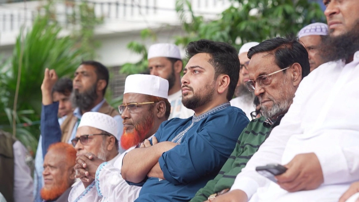 লংমার্চের পথসভা থেকে সরকার পতনের আন্দোলনের হুঁশিয়ারি