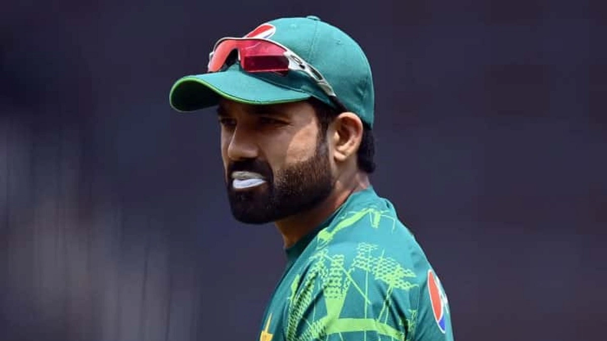 জব্দকৃত মোবাইল ফেরত চাইলেন রিজওয়ান