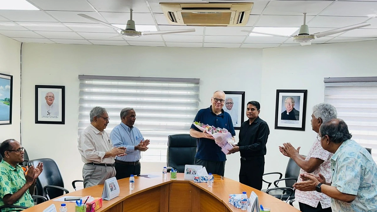 নটর ডেম বিশ্ববিদ্যালয়ের নতুন কোষাধ্যক্ষ স্ট্যানলি রোজারিও