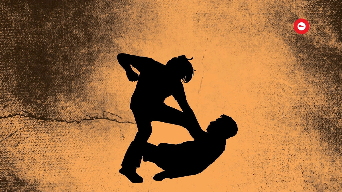 রায়ের বাজারে বিএনপি নেতাকে কুপিয়ে জখম