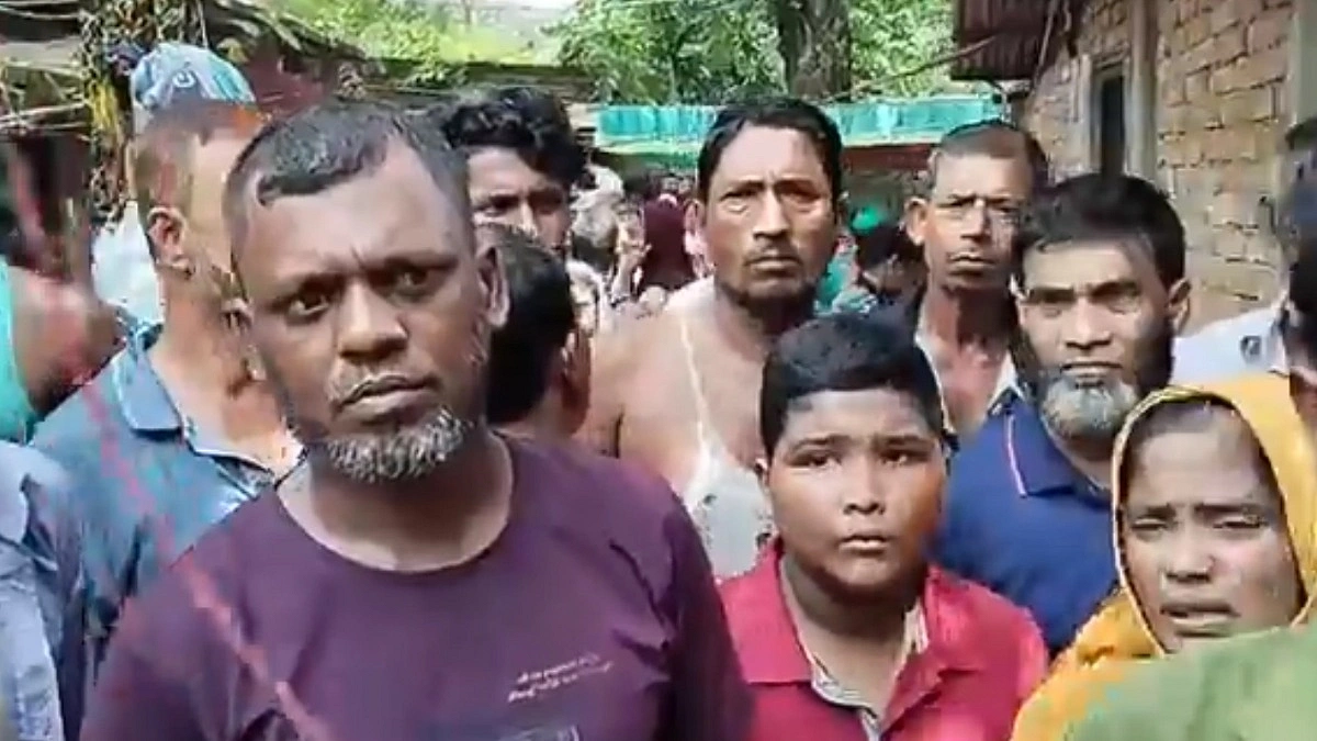 বাসা থেকে ‘গুরুমা’ মৌসুমী হিজড়ার লাশ উদ্ধার, মুখ থেকে বের হচ্ছিল রক্ত