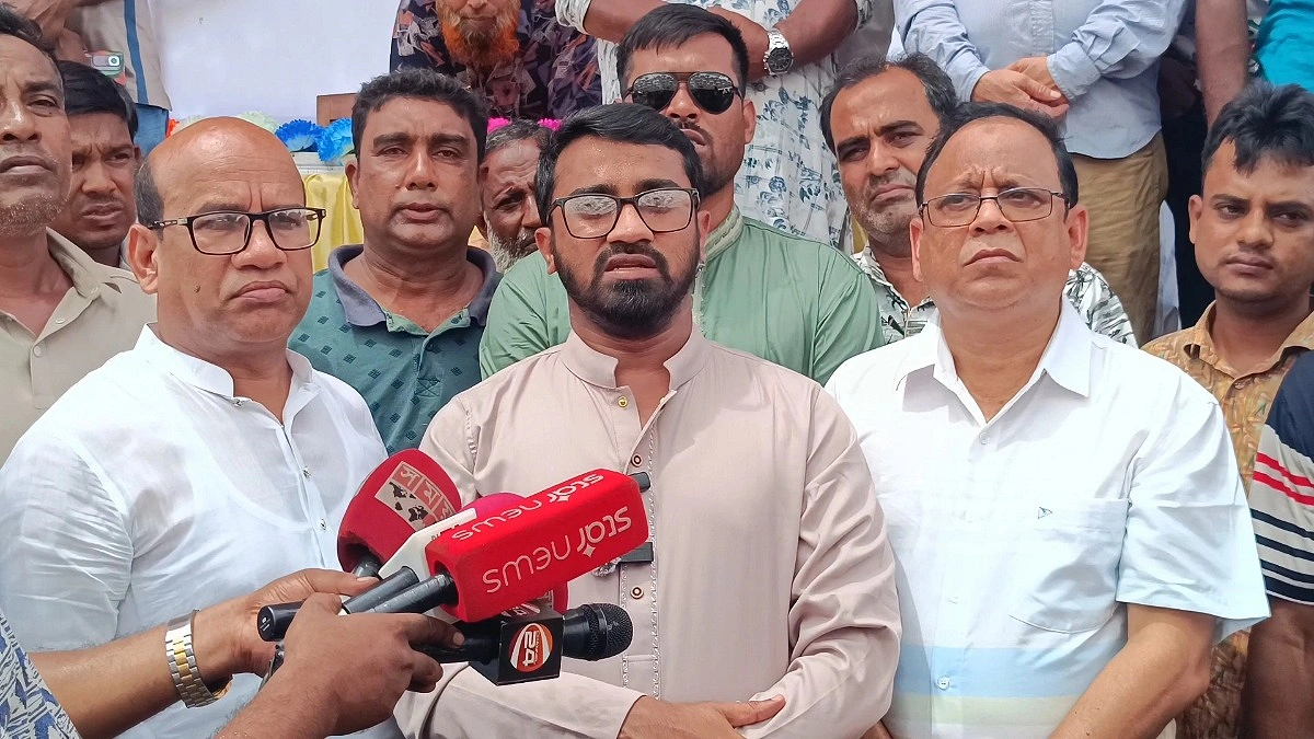 দেশ অশান্ত করছে জামায়াত, সুযোগ নিচ্ছে আওয়ামী লীগ