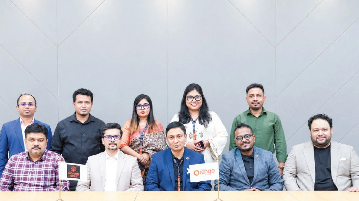 আড়ংয়ের অনলাইনে কেনাকাটায় বাংলালিংক গ্রাহকদের ছাড়