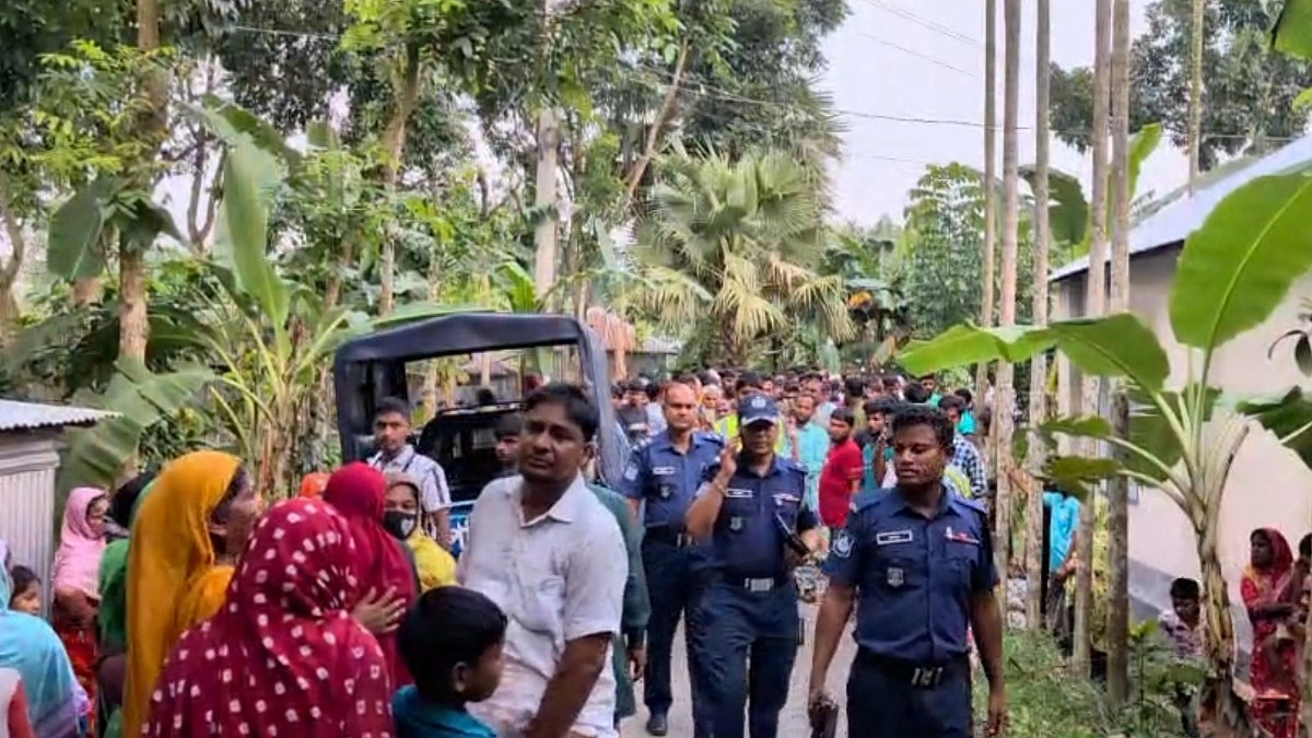 পাবনায় হত্যা মামলার আসামি বিএনপি নেতাকে গুলি করে-কুপিয়ে হত্যা