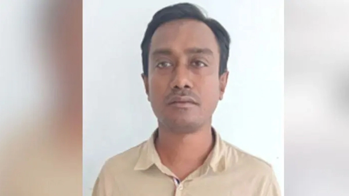 সাবেক স্ত্রীর মামলায় দর্শনা ইমিগ্রেশনে যুবক আটক