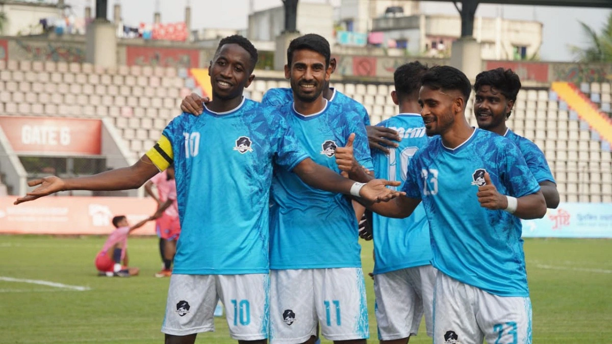 ফর্টিসের গোলবন্যা, আবাহনীর হোঁচট