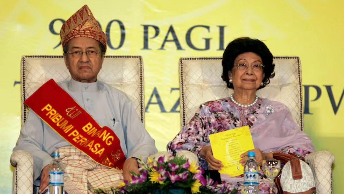 ১০০ বছর বয়সে মাহাথির মোহাম্মদের স্ত্রীর মৃত্যু
