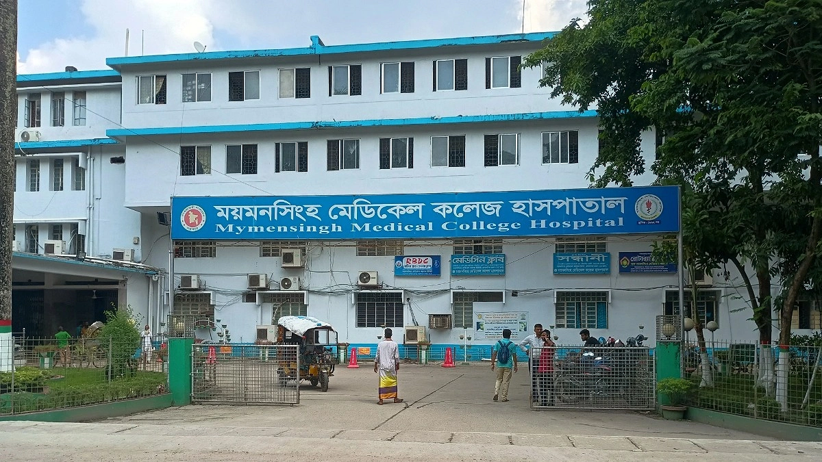 ময়মনসিংহ মেডিকেলে অগ্নিকাণ্ড তদন্তে কমিটি, মৃত্যু নিয়ে ধোঁয়াশা কাটেনি