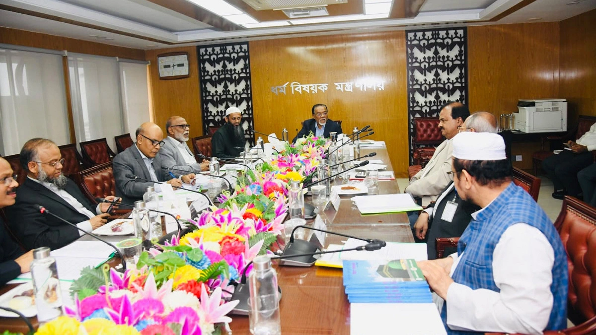 ফুলগাজীর ২৭০ ইমাম-মুয়াজ্জিন ও ১০ পুরোহিতকে সম্মানি দেবেন প্রধানমন্ত্রী