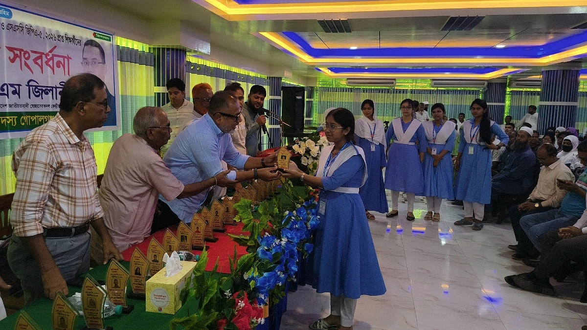 ‘দেশের শিক্ষা ব্যবস্থা ধ্বংসের জন্য দেশি-বিদেশি চক্রান্ত ছিল’