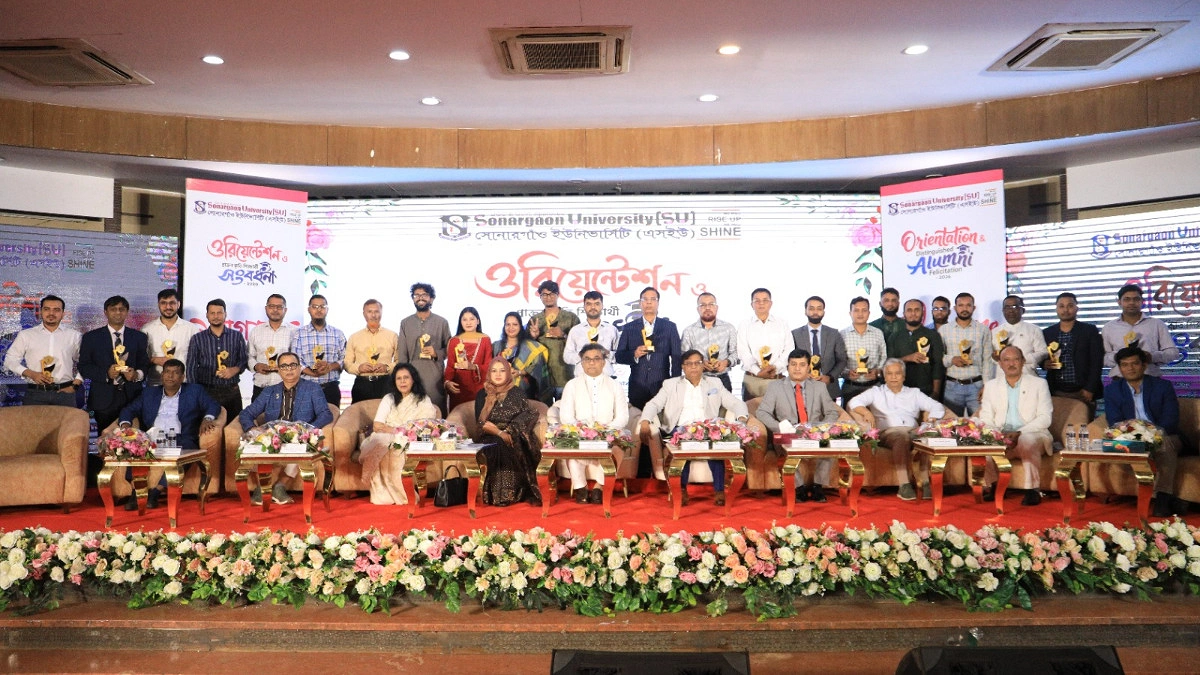সোনারগাঁও ইউনিভার্সিটির ওরিয়েন্টেশন ও কৃতি শিক্ষার্থীদের সংবর্ধনা