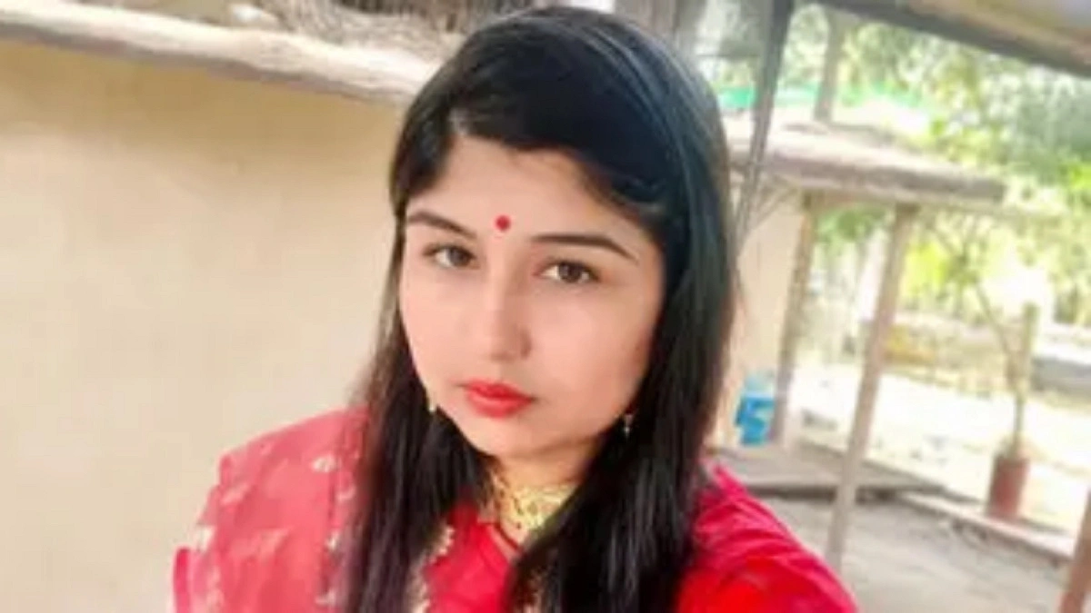 মমতা বন্দ্যোপাধ্যায়ের ভাতিজির ঝুলন্ত মরদেহ উদ্ধার