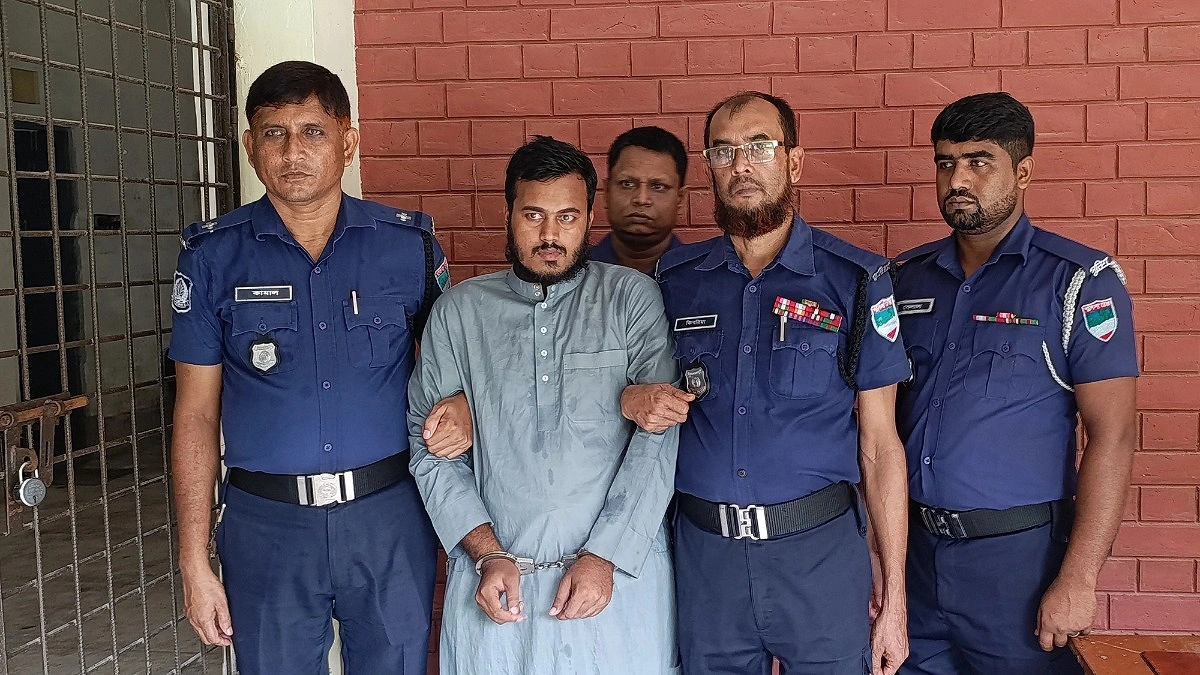 নড়াইলে মাদ্রাসার ছাত্রকে বলাৎকারে শিক্ষকের যাবজ্জীবন কারাদণ্ড