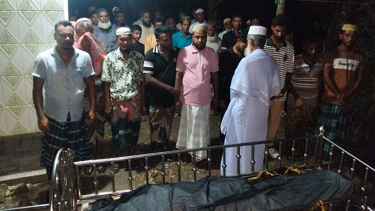 শ্যামনগরে চিরনিদ্রায় শায়িত এমপি নজরুলের দ্বিতীয় স্ত্রী মরিয়ম