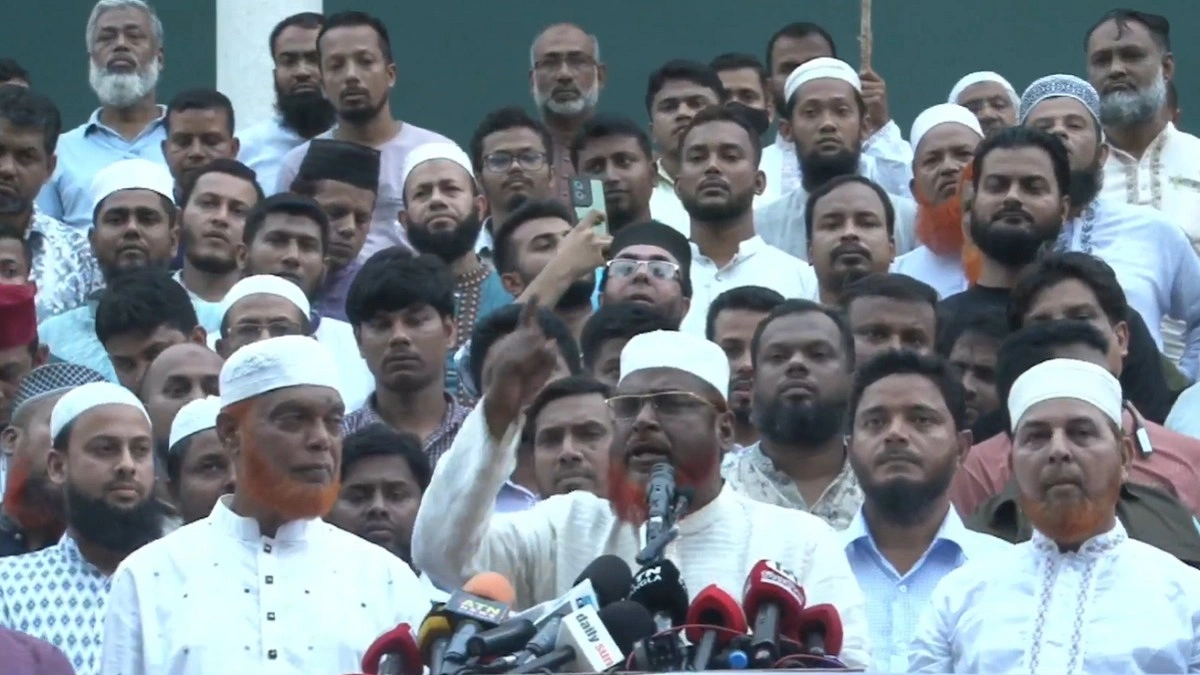 জ্বালানি তেলের দাম বৃদ্ধির প্রতিবাদে জামায়াতের বিক্ষোভ