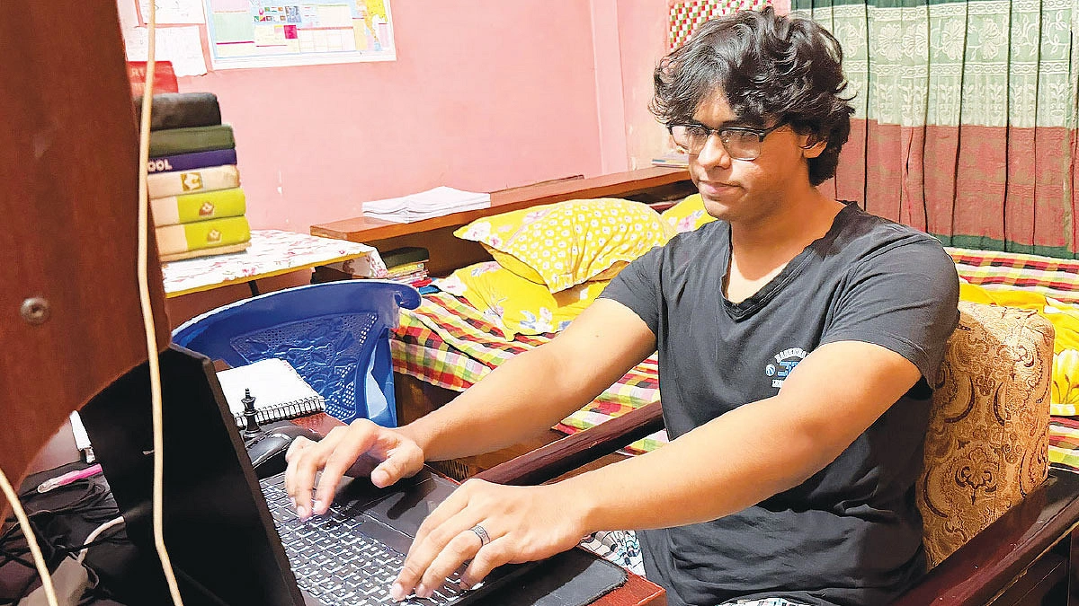 ঘুষের তিক্ত অভিজ্ঞতা থেকে ‘ঘুষ ডট সাইট’