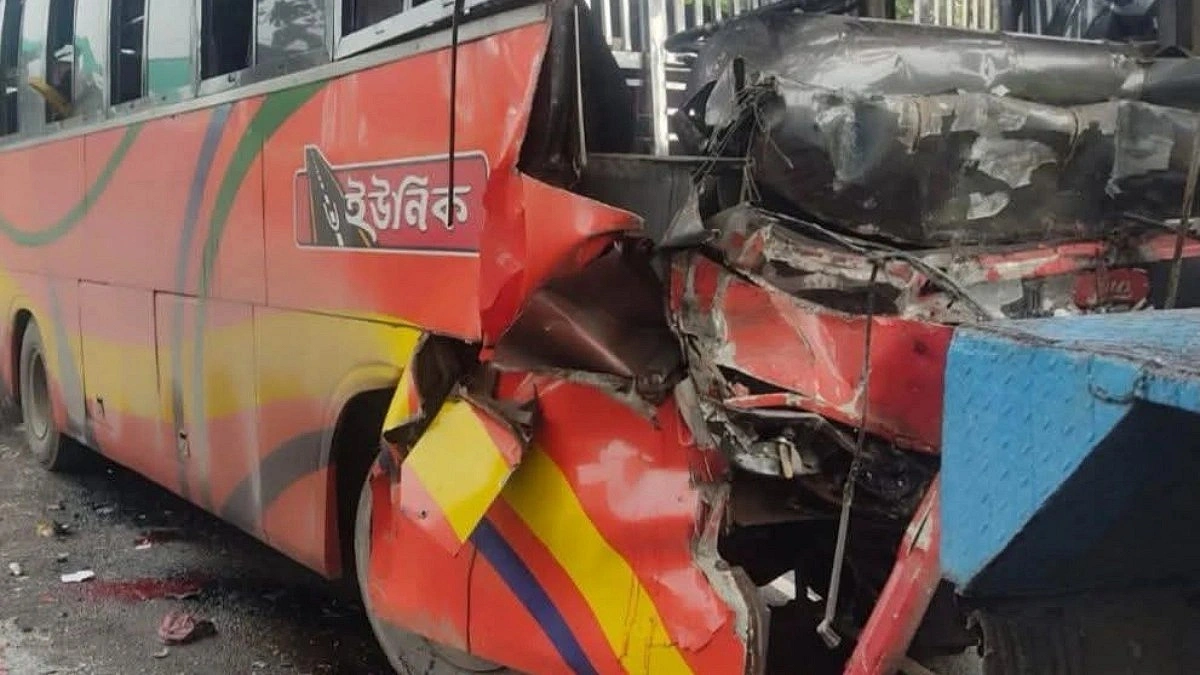 আগস্টে সড়কে ৪৮১ মৃত্যু, দিনে ১৫ জন