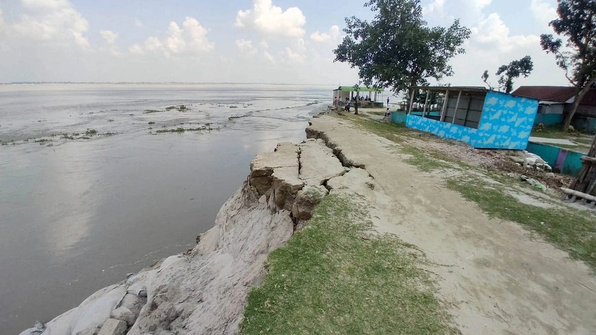 শহরাবাড়ি ঘাটের ভাঙন থামছেই না