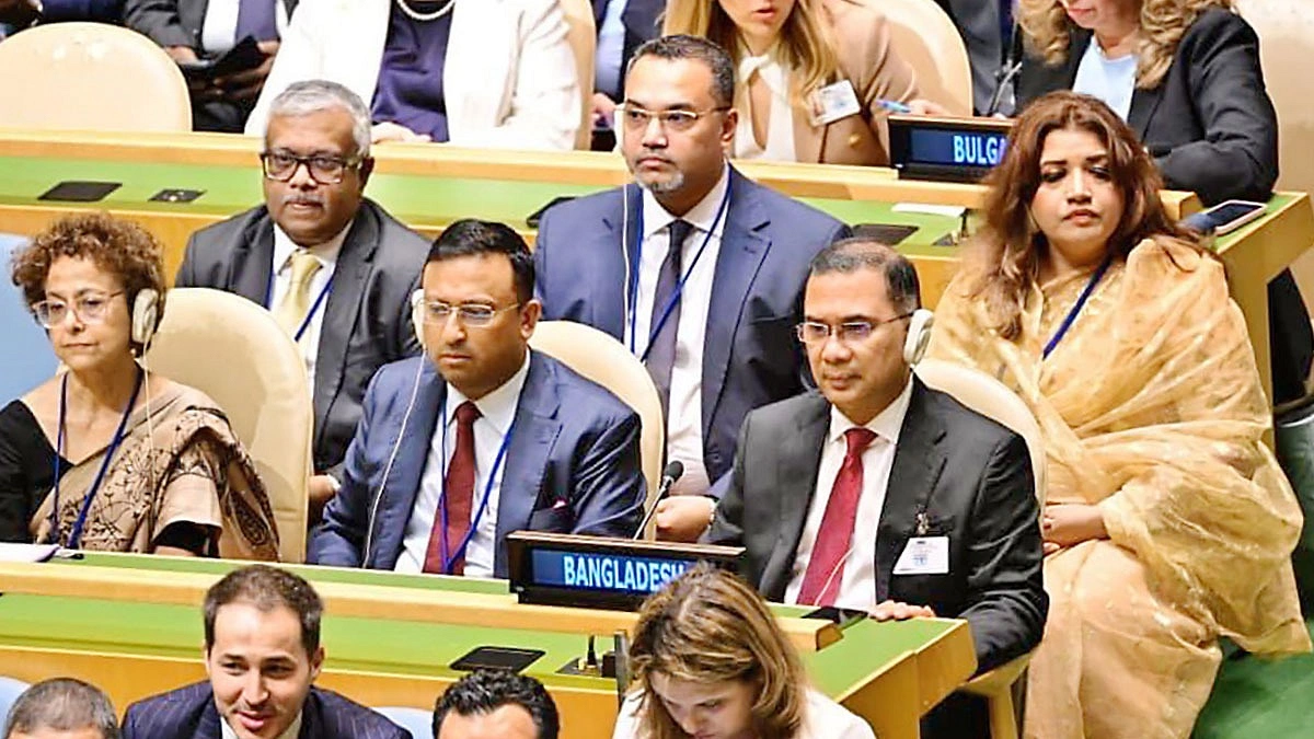 বাবা-মায়ের পর বিশ্বমঞ্চে তারেক রহমান