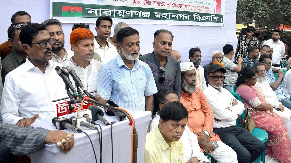 গলায় সাপ পেঁচিয়ে রেখেছে বিএনপি : ফজলুর রহমান
