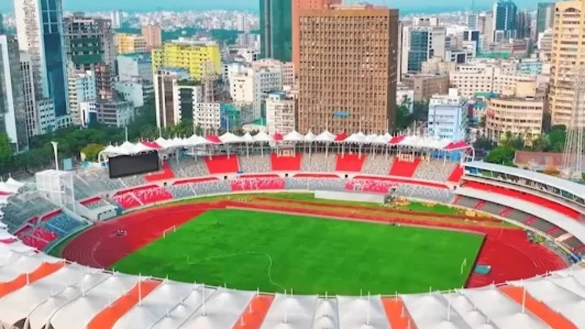 ঘরোয়া ফুটবল ফিরবে ‘হোম অব ফুটবলে’