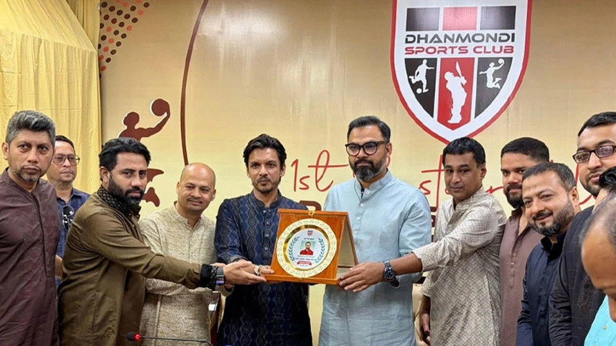 ধানমন্ডি স্পোর্টস ক্লাব নিয়ে সোসাইটি-পৃষ্ঠপোষকদের দ্বৈরথ