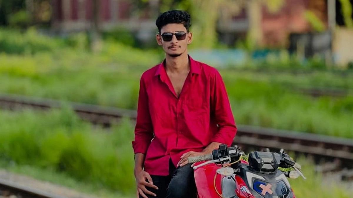 ফেসবুকে ‘গতিতেই শান্তি’ লিখে স্ট্যাটাস, ১০ মিনিট পর সড়ক দুর্ঘটনায় প্রাণ গেল কিশোরের
