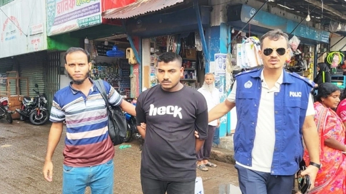 মেজর-কর্নেল পরিচয়ে কিশোরীর সঙ্গে প্রেম, গ্রেপ্তার ধর্ষণের অভিযোগে