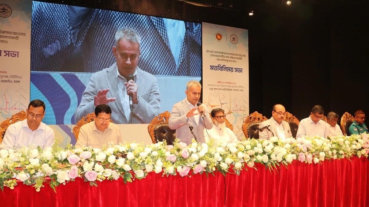সেবার মান না বাড়ালে রুট বাতিল, সরকারি ব্যবস্থাপনায় বাস চালানোর হুঁশিয়ারি সড়কমন্ত্রীর